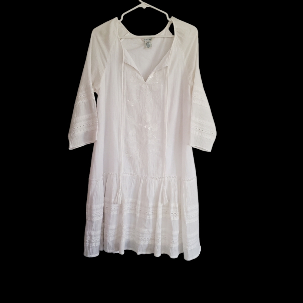Sundance cataloge white cotton Gauze embroidered dress, size medium - Picture 2 of 12